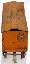 Load image into Gallery viewer, Prewar Lionel Manufacturing #114 Standard gauge MFG Co CM&SP boxcar Orange 54087