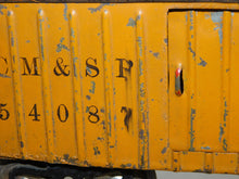 Load image into Gallery viewer, Prewar Lionel Manufacturing #114 Standard gauge MFG Co CM&SP boxcar Orange 54087
