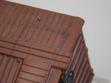 Load image into Gallery viewer, Lionel 3672 BOSCO Operating Box Car with cans Corn Products 1959-60 milk car O