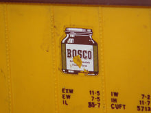 Load image into Gallery viewer, Lionel 3672 BOSCO Operating Box Car with cans Corn Products 1959-60 milk car O
