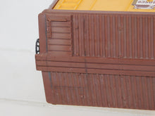 Load image into Gallery viewer, Lionel 3672 BOSCO Operating Box Car with cans Corn Products 1959-60 milk car O