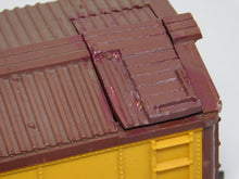 Load image into Gallery viewer, Lionel 3672 BOSCO Operating Box Car with cans Corn Products 1959-60 milk car O