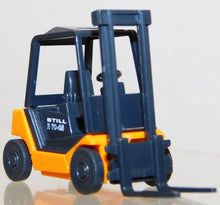 Load image into Gallery viewer, Vintage Wiking 663 01 14 FORKLIFT Gabelstapler 6630114 Orange 1/87 HO Scale NOS