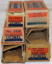 Load image into Gallery viewer, 1945 Lionel 463W Train Set Flying Shoe Pick Ups Boxes Runs great 1st Postwar set