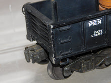 Load image into Gallery viewer, 1945 Lionel 463W Train Set Flying Shoe Pick Ups Boxes Runs great 1st Postwar set