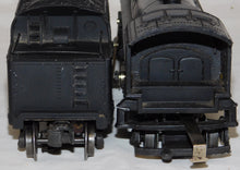 Load image into Gallery viewer, 1945 Lionel 463W Train Set Flying Shoe Pick Ups Boxes Runs great 1st Postwar set