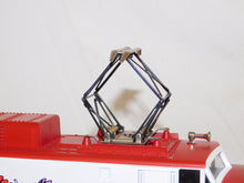 Load image into Gallery viewer, Lionel 6-18311 Disney Electric EP-5 Electric Engine Mickey Mouse Express horn 94