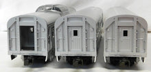 Load image into Gallery viewer, MTH 20-6004 California Zephyr O Scale Premier 5 Car 60' Aluminum Passenger Set 15 MT-