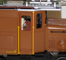 Load image into Gallery viewer, LGB 2040 Articulated Crocodile Electric Engine Smooth runner G gauge scale C-8