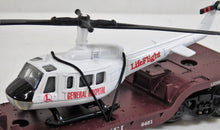 Load image into Gallery viewer, Lionel Lines Aviation Flat Car #6461 w/ Ertl Helicopter Life Flight 6-16968 General Hospital