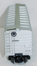 Load image into Gallery viewer, Lionel 9805 Grand Trunk Western GTW Standard O Reefer refrigerator car Silver 73