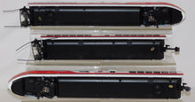 Load image into Gallery viewer, MTH 20-20035-1 Amtrak Turbotrain Streamlined Passenger Set Premier Proto-sound 3