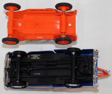 Load image into Gallery viewer, Lionel Eastwood B518 Lionelville Wrecker & Hospital Truck Emergency Vehicle O