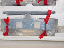 Load image into Gallery viewer, Lionel 6-51004 Blue Comet O Gauge BLUE COMET STEAM ENGINE & PASSENGER SET C-9