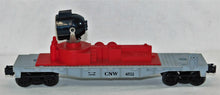 Load image into Gallery viewer, Lionel 6522 Operating Searchlight Car Chicago Northwestern CNW 1983 O/ 027 gray