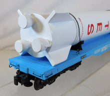 Load image into Gallery viewer, K-line K693-8011 NASA Flat Car w/ Rocket Stage Load USA Train Ogauge STATES 1/48
