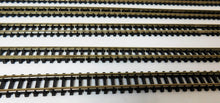 Load image into Gallery viewer, Atlas 2500 N scale Flex Track USED 1/160 nickle Code 80 Eight (8) Sections 30" l