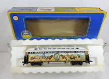 Load image into Gallery viewer, AHM 6234 Barnum Circus Special Advertising Coach Italy Rivarossi Boxed C-8 LN HO Scale