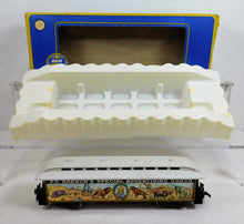 Load image into Gallery viewer, AHM 6234 Barnum Circus Special Advertising Coach Italy Rivarossi Boxed C-8 LN HO Scale