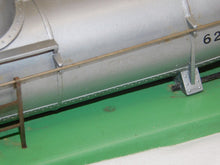 Load image into Gallery viewer, BOXED American Flyer 768 Oil Supply Depot Shell tanks S /O accessory 1950-53