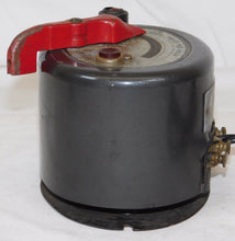 Load image into Gallery viewer, American Flyer Prewar #8 100 watt transformer Power w/RESET switch New Cord wrks