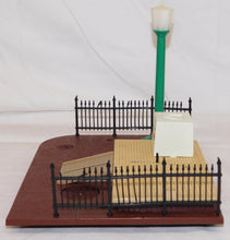 Load image into Gallery viewer, Lionel Trains 6-12818 Animated Freight Station Accessory +instructions C-7 O/027