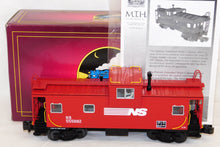 Load image into Gallery viewer, MTH 20-91062 Norfolk Southern Extended Vision caboose Premier O 1/48 NS 555682