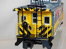 Load image into Gallery viewer, Lionel 6-27653 CSX Heritage Family Lines Extended Vision caboose SCL L&N Smokes