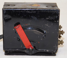 Load image into Gallery viewer, Marx 7675 M10005 Union Pacific Articulated passenger 5 CAR Set Red Blue Streamline UP 1951-52