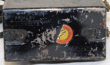 Load image into Gallery viewer, Marx 7675 M10005 Union Pacific Articulated passenger 5 CAR Set Red Blue Streamline UP 1951-52