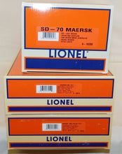 Load image into Gallery viewer, Lionel 6-21950 SD-70 MAERSK Maxi-Stack Set C-8++ Boxed w/ Lionel Factory Shipper