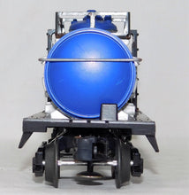 Load image into Gallery viewer, Lionel 9153 Chevron Standard Oil Co UTOX Tank Car Silver C6 1974-76 O gauge C-5