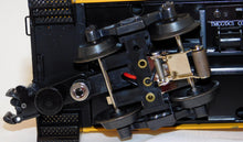 Load image into Gallery viewer, K-Line K612-4461 VIRGINIAN Smoking Bay Window caboose 6201 C-8 w/Shipper 1/48 O