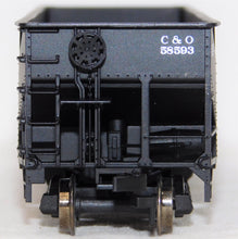 Load image into Gallery viewer, Atlas 1865 Two Bay Offset Side Hopper C&O #58593 Boxed HO Scale Chesapeake Ohio