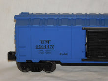 Load image into Gallery viewer, Lionel 6464-475 B&M Boston & Maine Boxcar CLEAN in RARE BLUE PRINT LABEL BOX 1960s