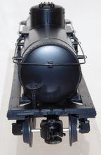 Load image into Gallery viewer, MTH 30-7309 Union Pacific Oil Semi Scale Tank Car UP #69012 Black livery O gauge