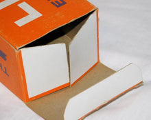 Load image into Gallery viewer, Lionel 6464-475 B&M Boston & Maine Boxcar CLEAN in RARE BLUE PRINT LABEL BOX 1960s