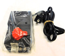 Load image into Gallery viewer, Lionel 6-11809 Village Trolley SET complete for D56 /any Christmas Holiday village O Gauge