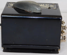 Load image into Gallery viewer, Marx 33222 Odd# 1950s  Deluxe Diesel Switcher Freight Set ATSF yellow cattle car