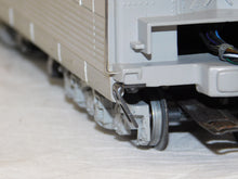 Load image into Gallery viewer, Lionel 6-18043 C&O Chessie Semi-Scale Hudson Streamlined Steam Locomotive 4-6-4