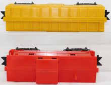 Load image into Gallery viewer, Marx 33222 Odd# 1950s  Deluxe Diesel Switcher Freight Set ATSF yellow cattle car