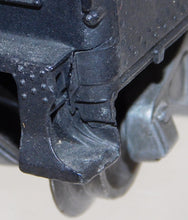 Load image into Gallery viewer, Lionel 736 Berkshire 2-8-4 steam engine & 2046W whistling tender 1951 3 pane cab windows Early version