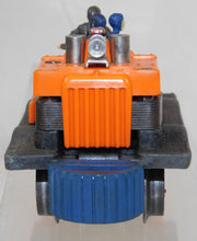 Load image into Gallery viewer, Lionel 50 Gang Car CENTER HORN version Postwar RUNS motorized unit Upward Bumpers reverses