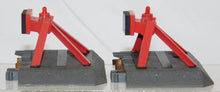 Load image into Gallery viewer, MTH 40-1024 RealTrax Two Illuminated bumpers C-7 buffers O gauge track stops