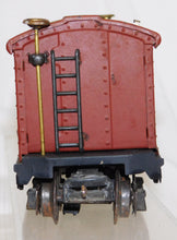 Load image into Gallery viewer, Lionel 3814 Prewar Operating Merchandise Boxcar RUBBER STAMP versn w/cubes Clean