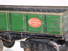 Load image into Gallery viewer, American Flyer 1116 PREWAR O Gauge New York Central 8 wheel Gondola Sand Car 20s