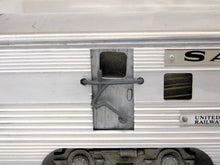 Load image into Gallery viewer, AMT Santa Fe Passenger Cars Extruded Aluminum Diner & 3407 Baggage RPO O gauge with Boxes