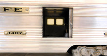 Load image into Gallery viewer, AMT Santa Fe Passenger Cars Extruded Aluminum Diner & 3407 Baggage RPO O gauge with Boxes