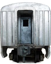 Load image into Gallery viewer, AMT Santa Fe Passenger Cars Extruded Aluminum Diner & 3407 Baggage RPO O gauge with Boxes