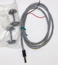 Load image into Gallery viewer, Lionel 6-18029 Brass Dreyfuss Hudson w/Display Case and Oak Box 18027 Smithsonian 1 of 750